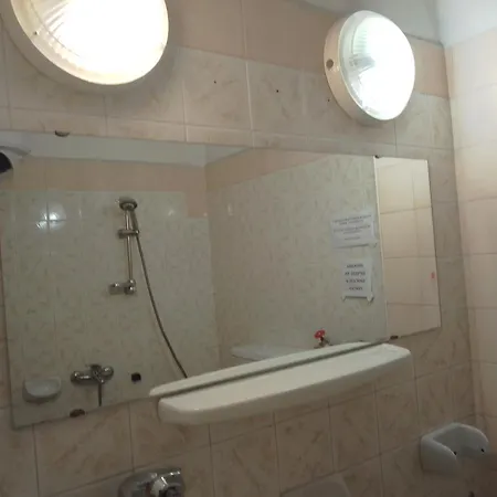Steady Guests Rooms, Varna