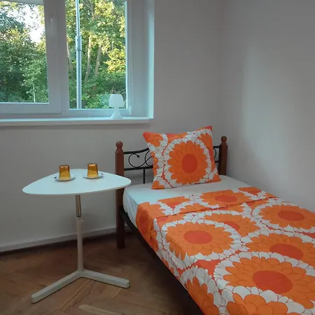 Steady Guests Rooms,